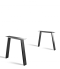 Table rectangulaire en chêne non délignée avec pied trapèze en acier