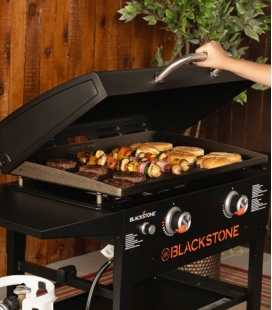 Plancha Blackstone 36 pouces sur pieds avec couvercle