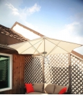 Parasol déporté Paraflex WallFlex par umbrosa le parasol le plus polyvalent et solide du marché