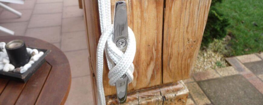 Tout savoir sur le store pour pergola horizontal Nesling Coolfit