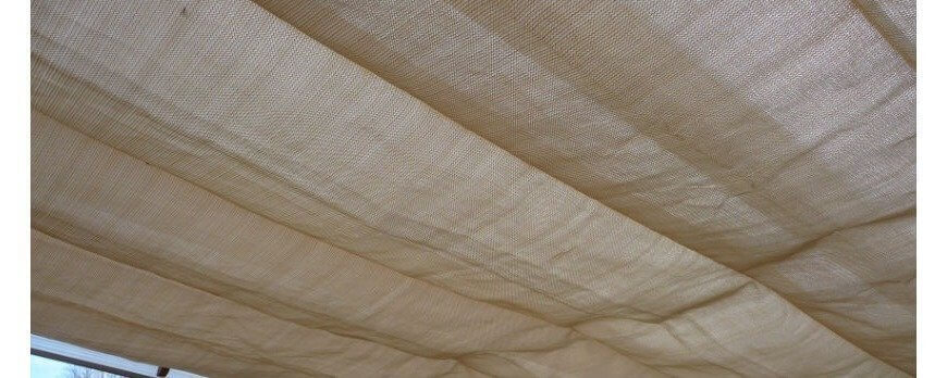 Tout savoir sur le store pour pergola horizontal Nesling Coolfit